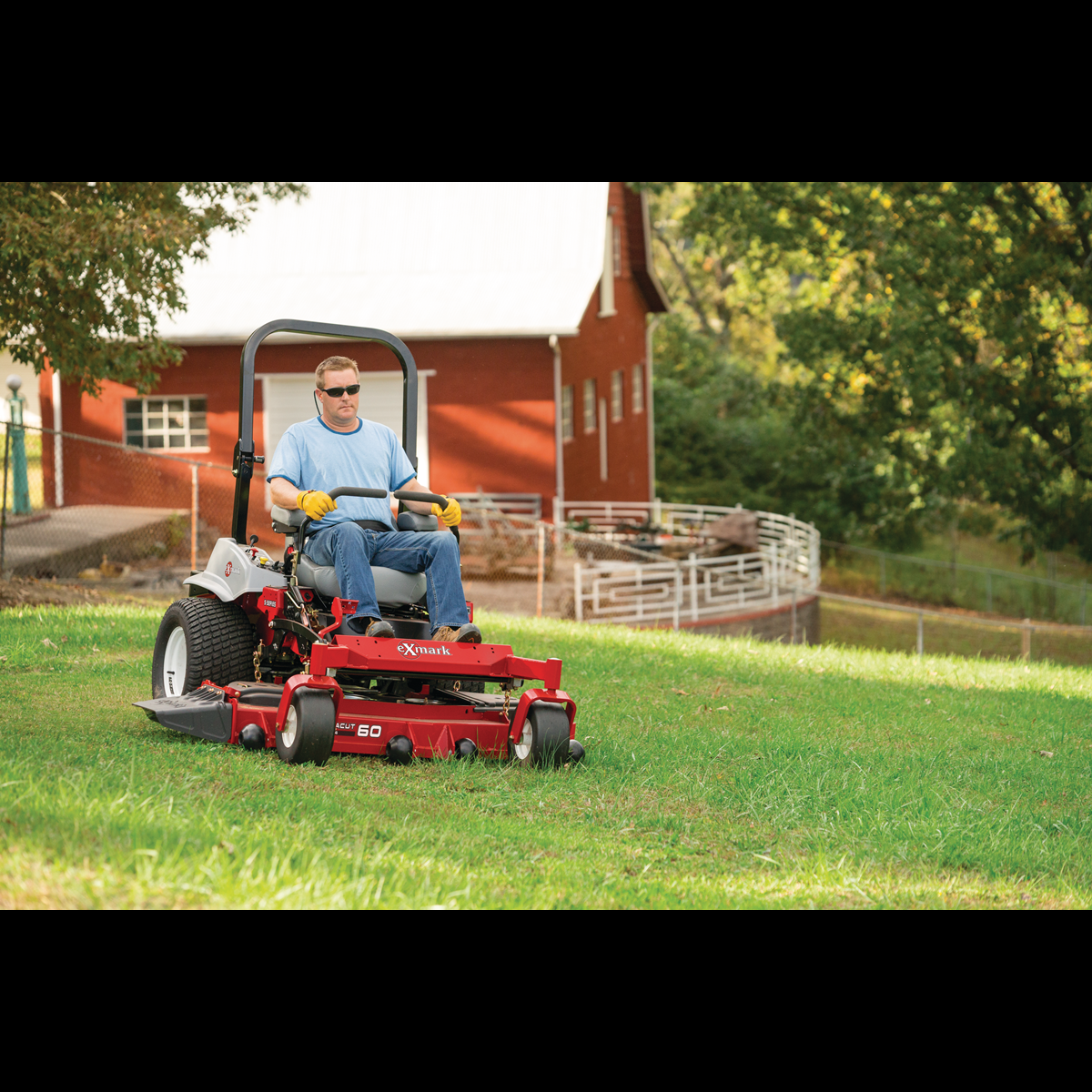 Exmark Lazer Z S-Series with 25.5 HP* Kawasaki FX801V Engine and 60" UltraCut Series Rear Discharge Deck Exmark Lazer Z S-Series with 25.5 HP* Kawasaki FX801V Engine and 60" UltraCut Series Rear Discharge Deck