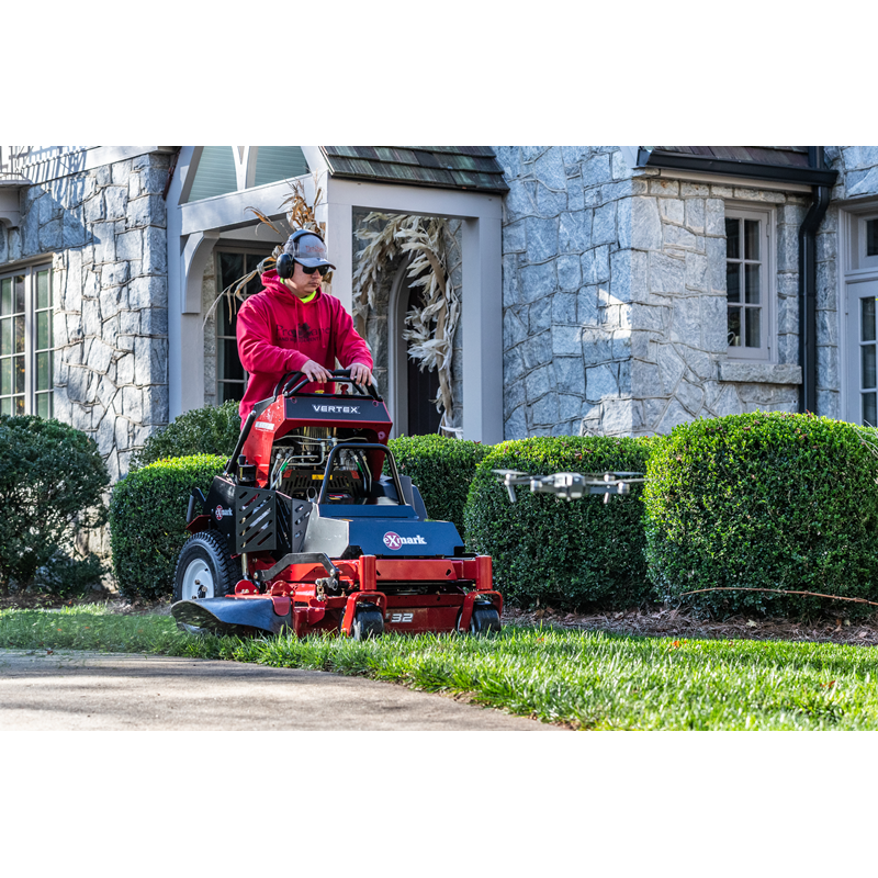 Exmark Vertex E-Series with 18.5 HP* Kawasaki FS600V Engine and 36" UltraCut Series 3 Deck Exmark Vertex E-Series with 18.5 HP* Kawasaki FS600V Engine and 36" UltraCut Series 3 Deck